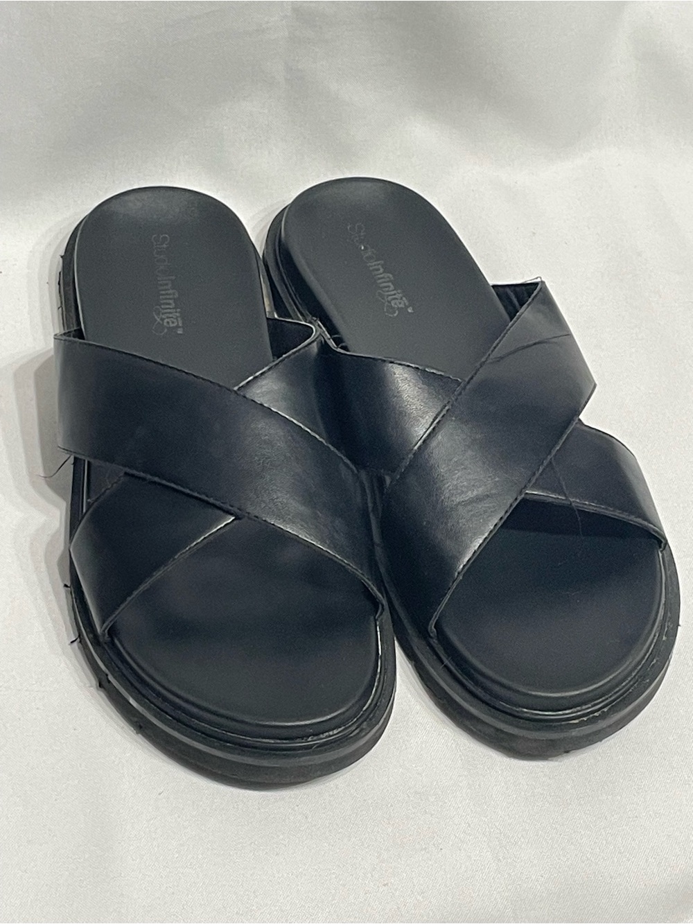Women’s size 12 Studio Infinate Black Slides Sandals Great Condition